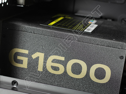 ASUS Z9PE-D8 WS computer workstation