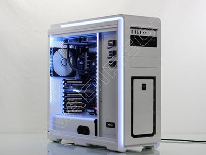 Phanteks Enthoo Luxe White Case custom gaming computer