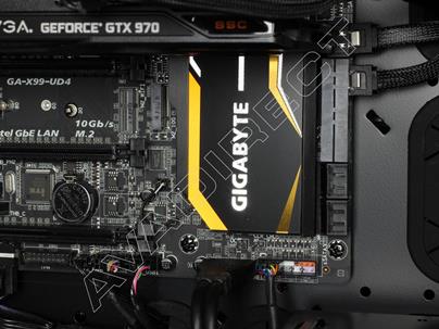  Intel Core i7-5820K gaming computer