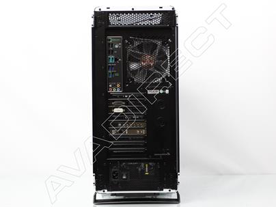 Corsair Graphite Series™ 760T Arctic gaming computer