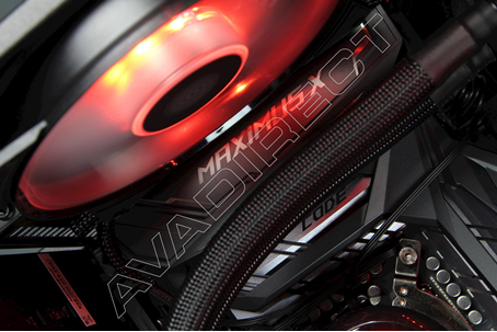 ASUS ROG Maximus X Code PC- interior 