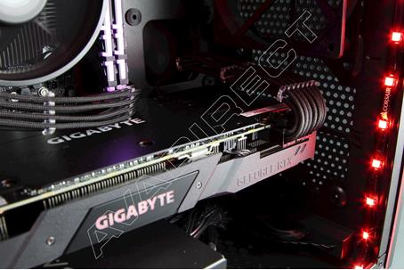 Gigabyte 2070 Windforce- Perfect Cable Management- Interior Shot