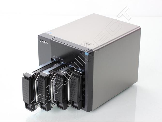 3 x Seagate 1TB Barracuda 7200 RPM Custom Backup Storage server