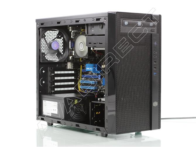 Cooler Master N200 Midnight Black Case amd computer side