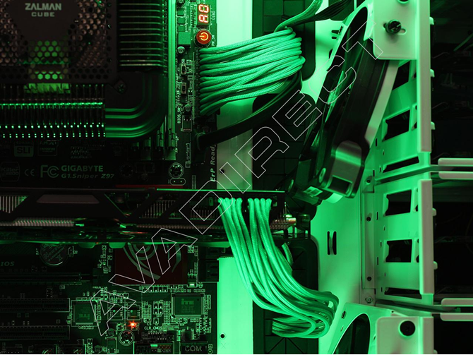 Gigabyte GA-G1.Sniper Z97 custom silent gaming pc