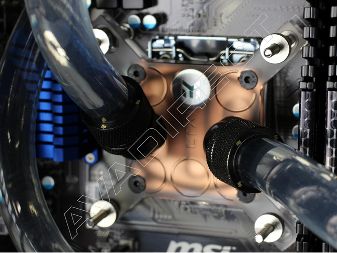 Corsair 32gb liquid cooled