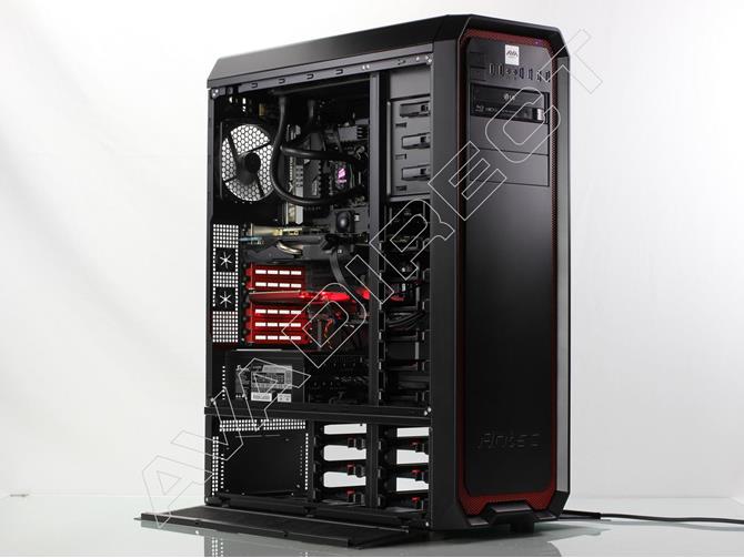 Antec Nineteen Hundred Red Case gaming deskop