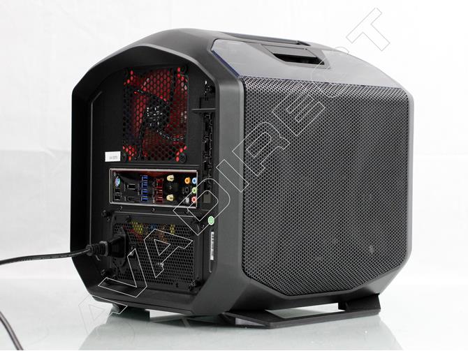 portable gaming computer