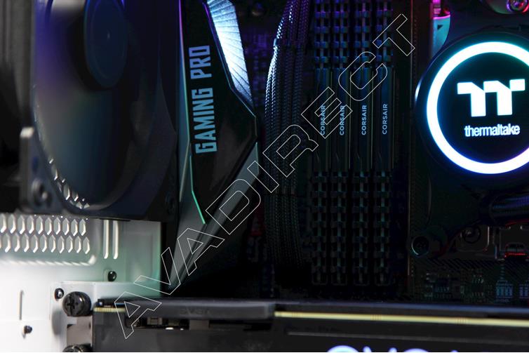 Corsair  128GB Kit (8 x 16GB) Vengeance LPX DDR4 Memory