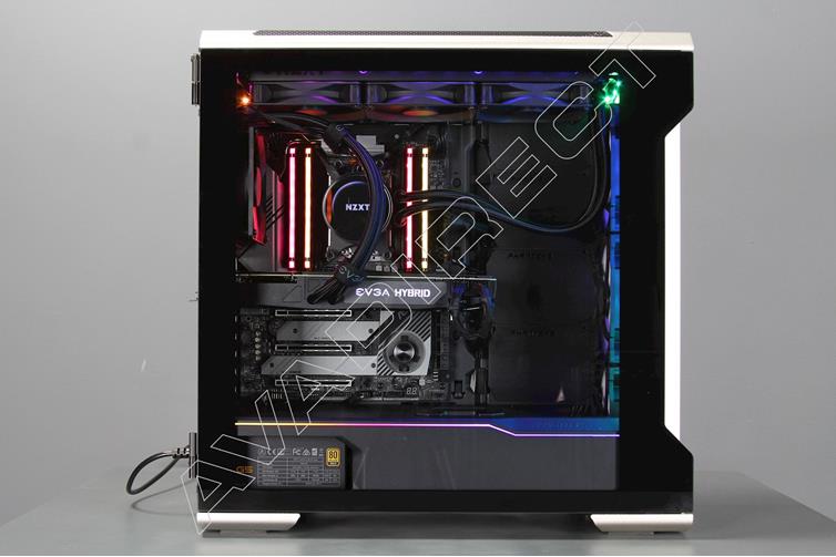 Phanteks PH-ES518XTG_DBK01 Enthoo Evolv X ATX Case - side view