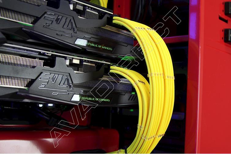 Gaming computer with Yellow cable management 
