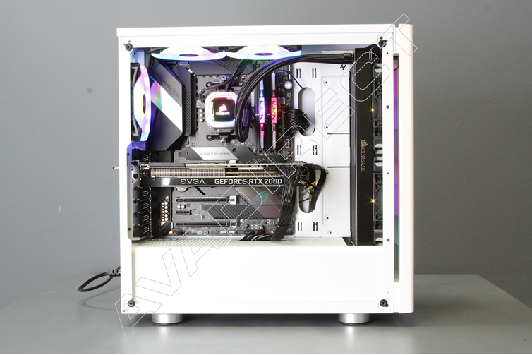 Corsair Carbide Series 275R Acrylic Side Panel Mid Tower Case - side view