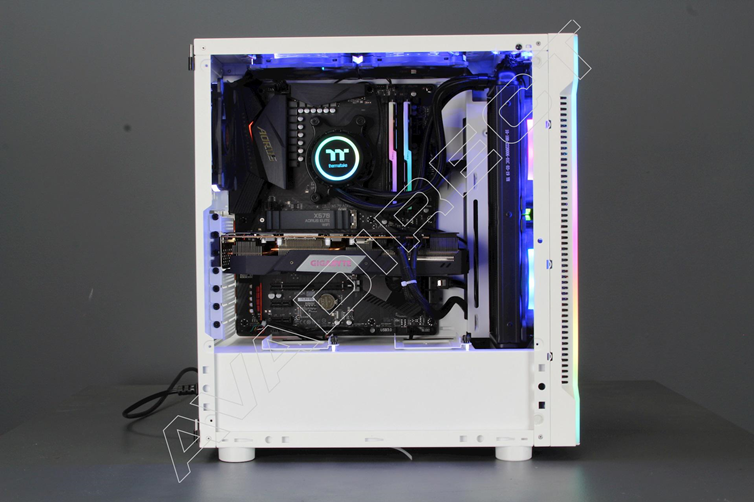 Thermaltake H200 Snow RGB Tempered Glass Mid Tower Case - side view