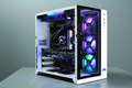 Lian-Li PC-O11 Dynamic custom gaming system